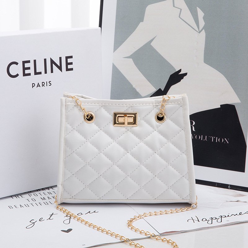 Mini Chain Shoulder Bag - Image 8