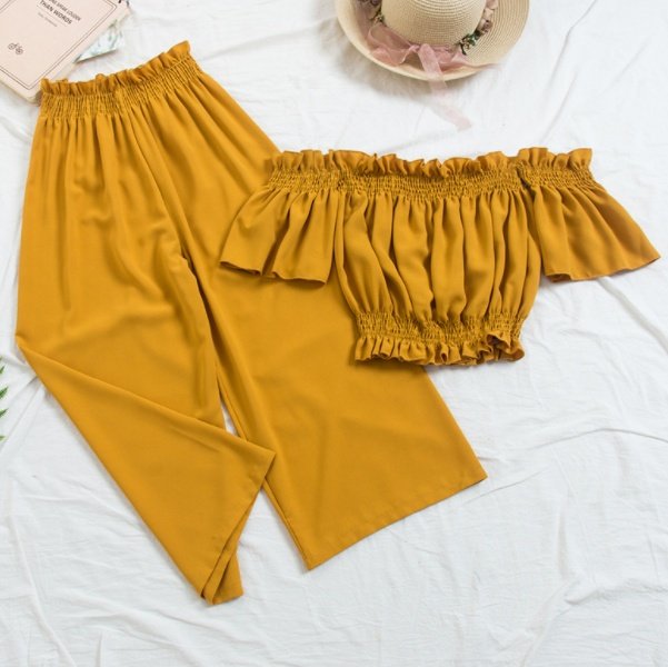 Sexy Two Piece Crop Top Loose Pants Set - Image 4