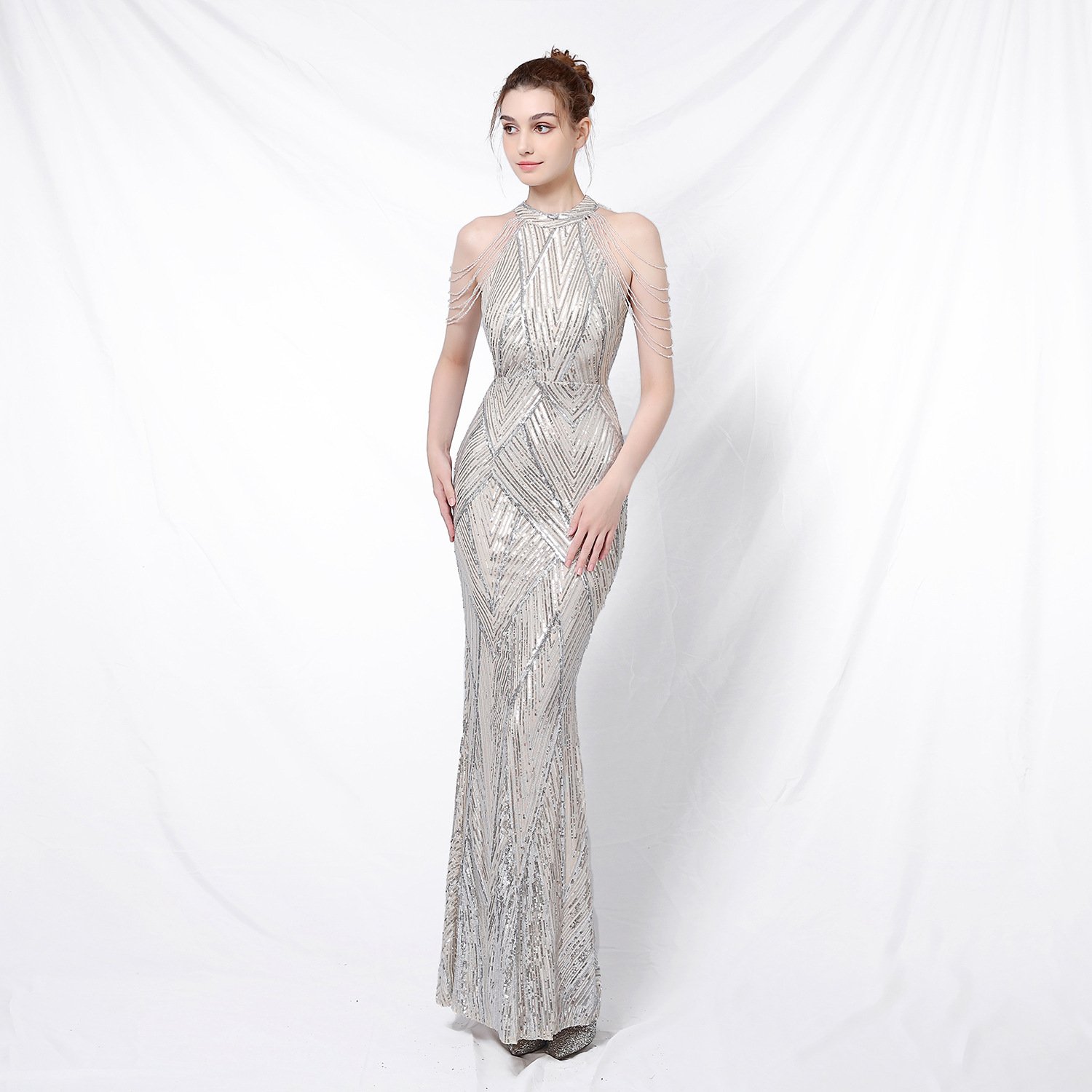Backless Sequin Evening Dress - Image 4