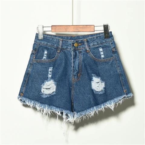 Ripped loose denim shorts - Image 4