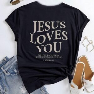 Jesus Loves You Letter Print T-Shirt