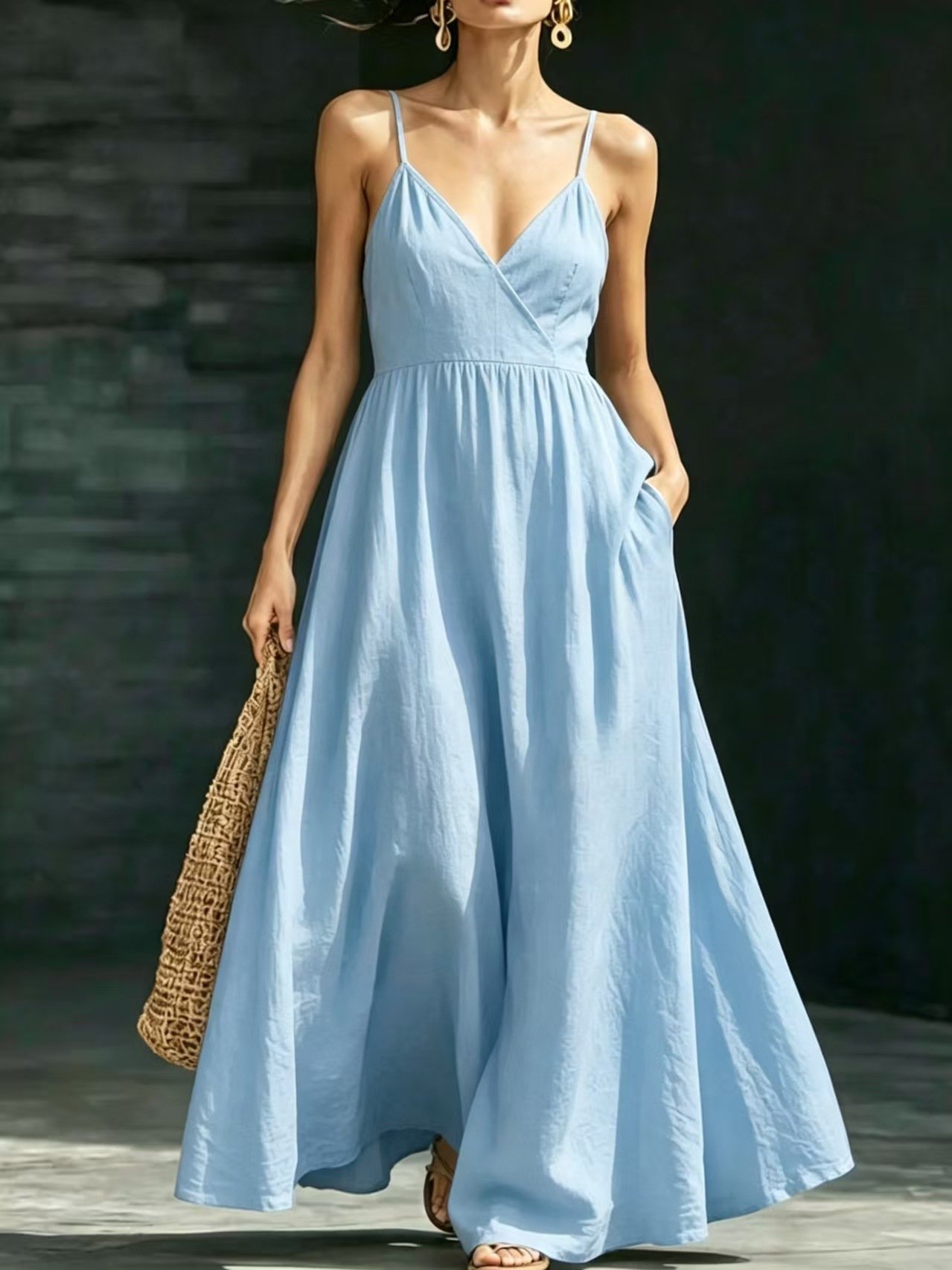 Summer V-Neck Spaghetti Strap Maxi Dress With Pockets - Image 3