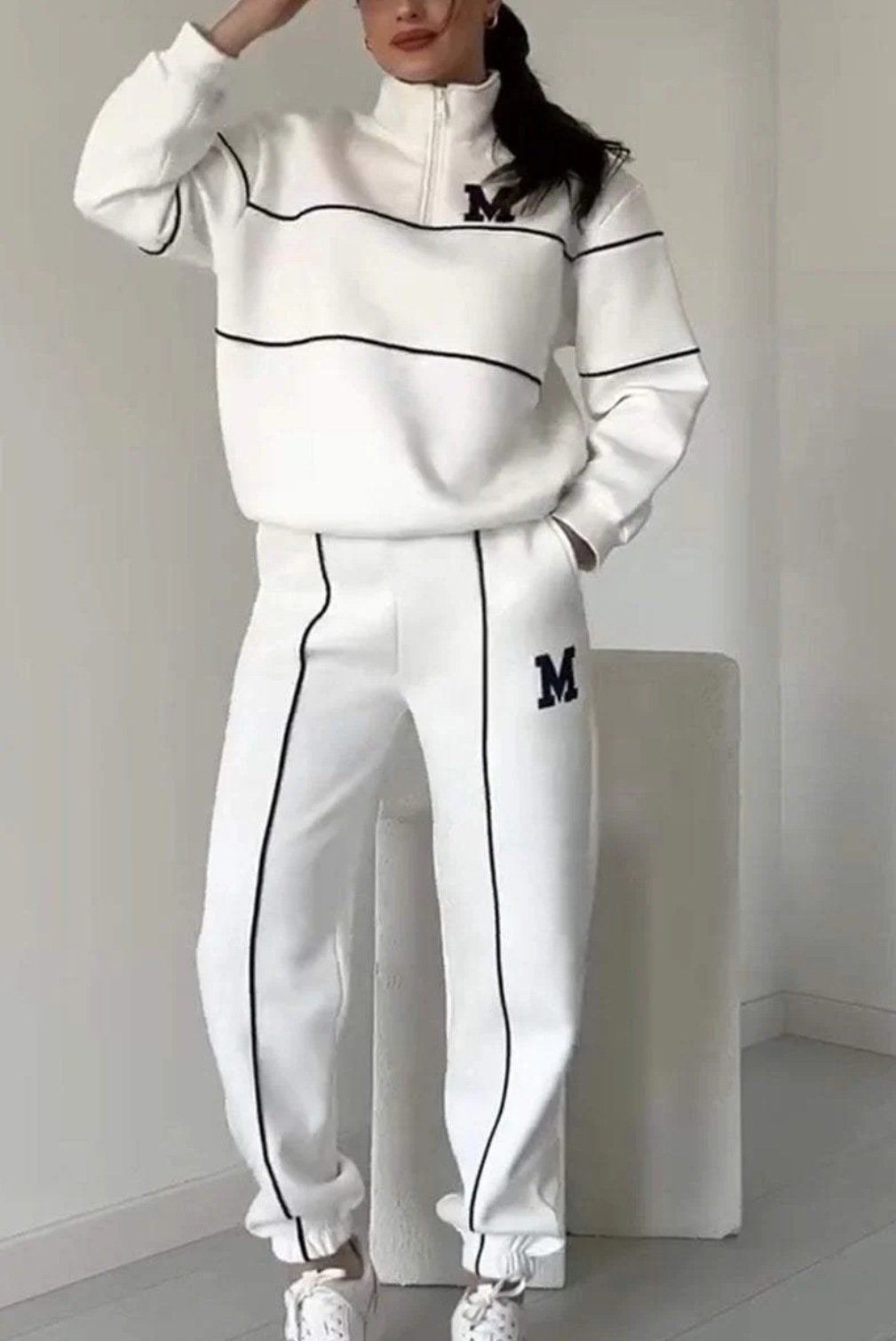 Women's 2 Piece Hoodless Pullover Sweatsuit - Image 10