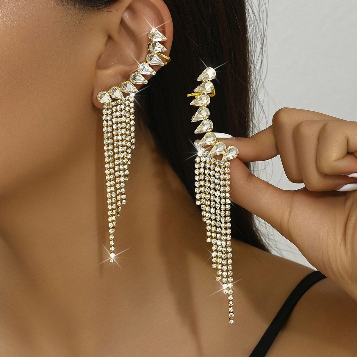 European And American New Fashion Light Luxury High-End Rhinestone Tassel Earrings, Ear Clips, Integrated Earrings, Long Style, Sweet And Cool, Versatile