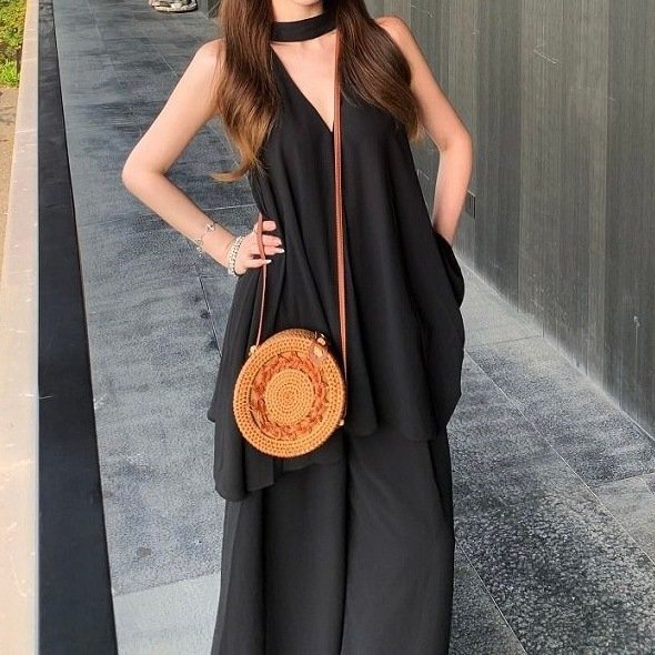 V-neck Halter-Neck Vest And Wide-Leg Pants Two-Piece Set - Image 2