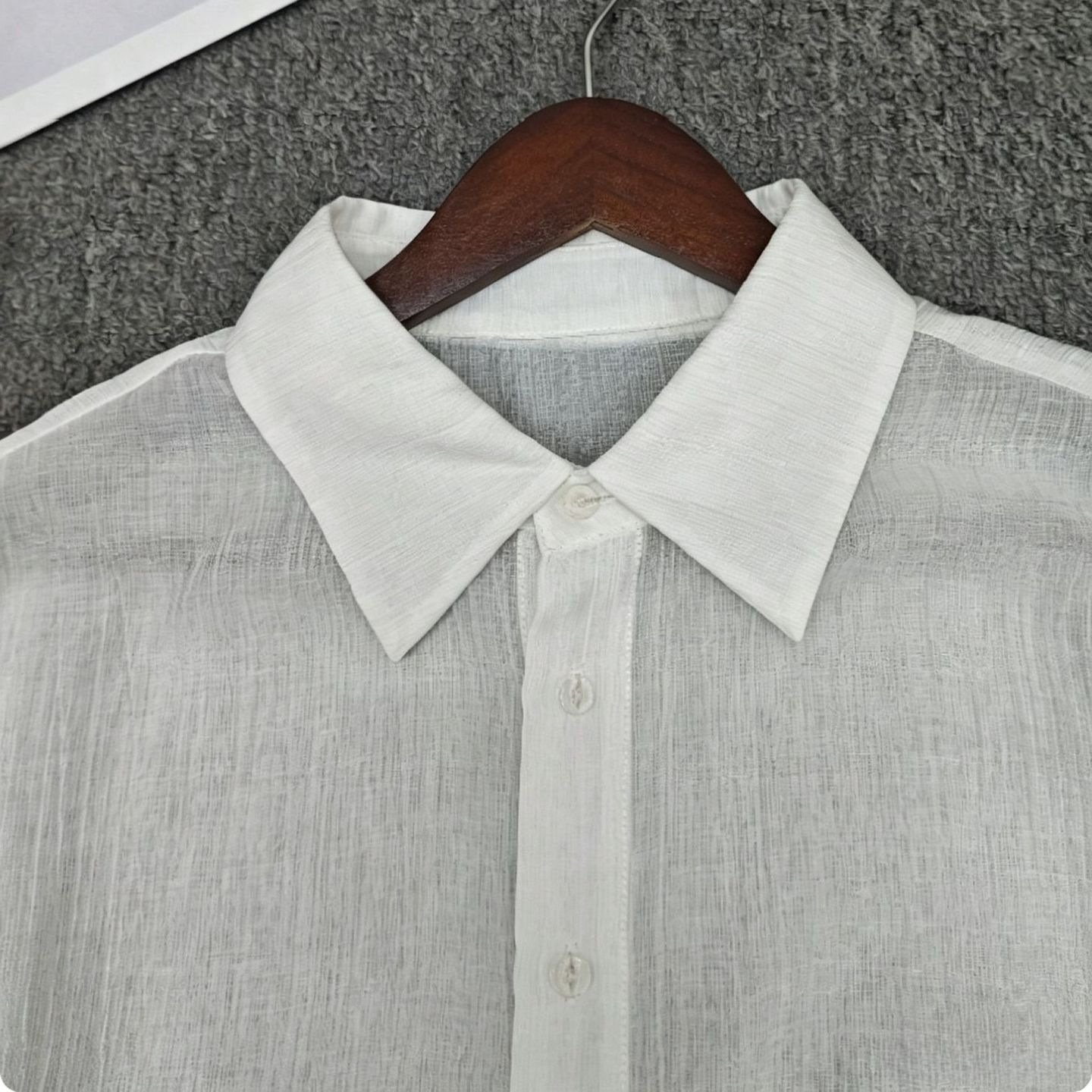 Men's Cropped Sheer Shirt With A Midriff-baring Fit - Image 4