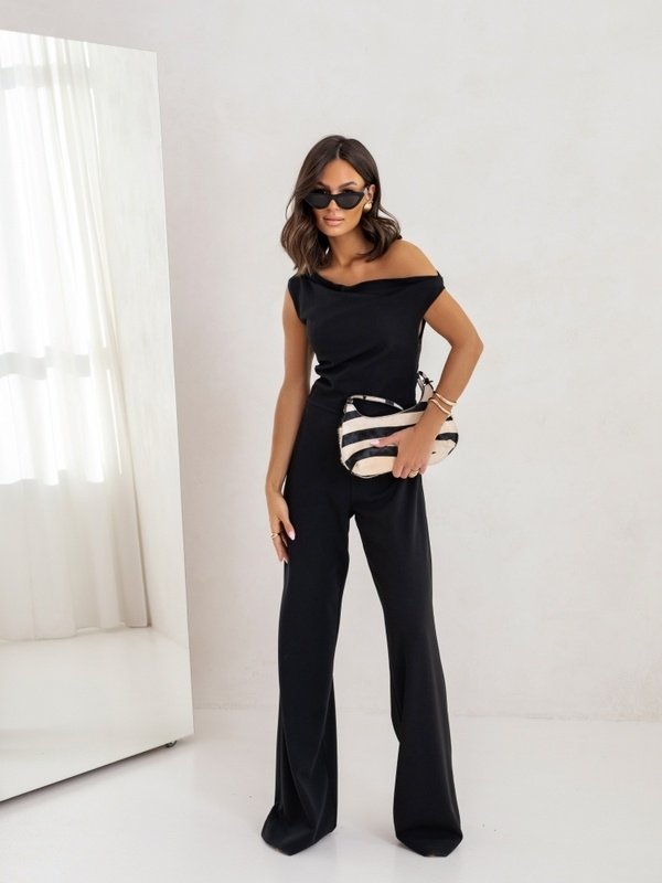 Straight Leg Jumpsuit with Zipper - Image 2