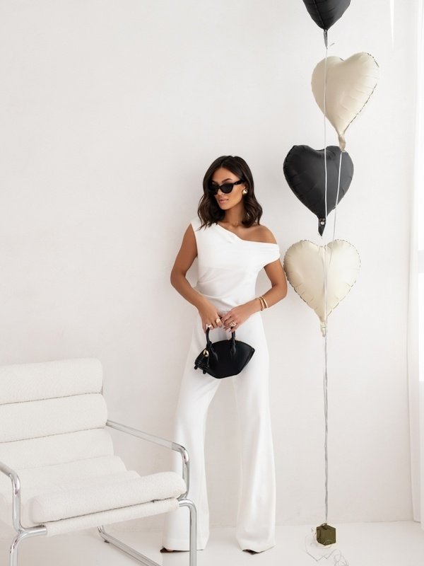 Straight Leg Jumpsuit with Zipper - Image 5