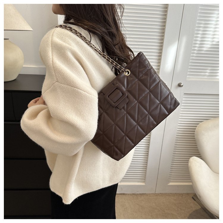 Women Shoulder Bags New Trendy Chic Chanel-style Rhombus Chain Bag - Image 7