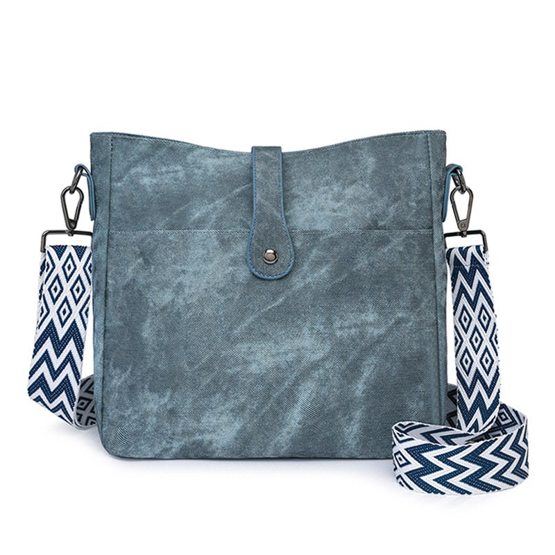 Summer Niche Textured Underarm Bags - Image 7