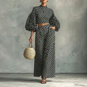 Loose Fitting Two Piece Set With Long Sleeves And Wide Leg Pants