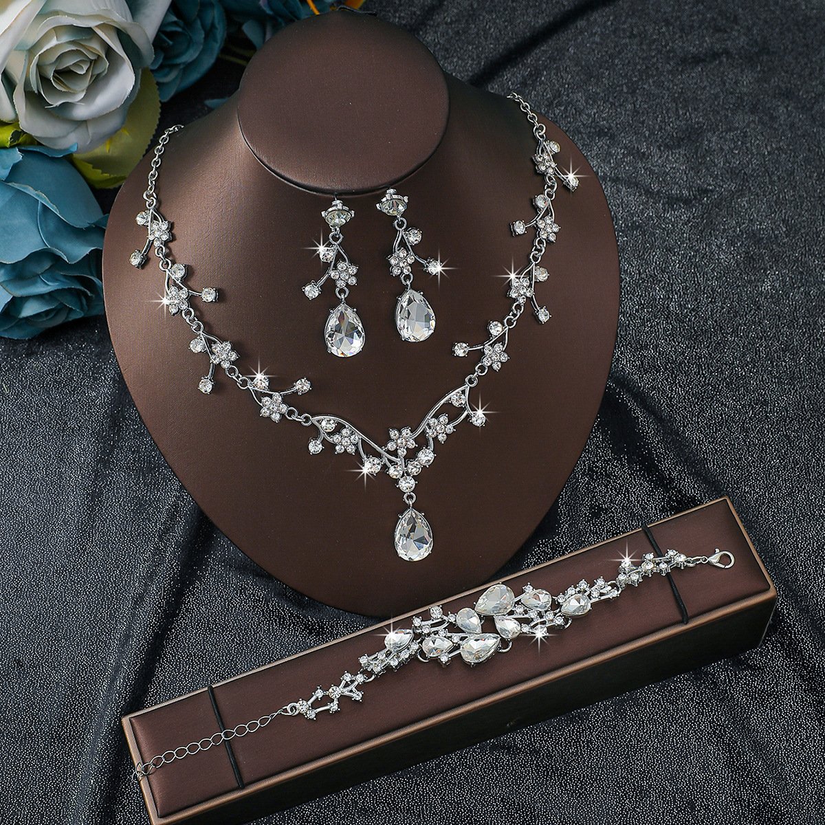 Vintage Leaf Floral Paved Cubic Zirconia Jewelry Set, Elegant Unique Premium Accessories For Evening Party Formal Gowns Women - Image 3