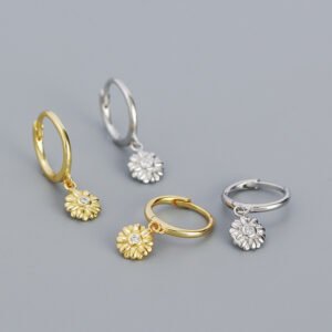 Fashionable And Minimalist Floral Ear Clips For Women