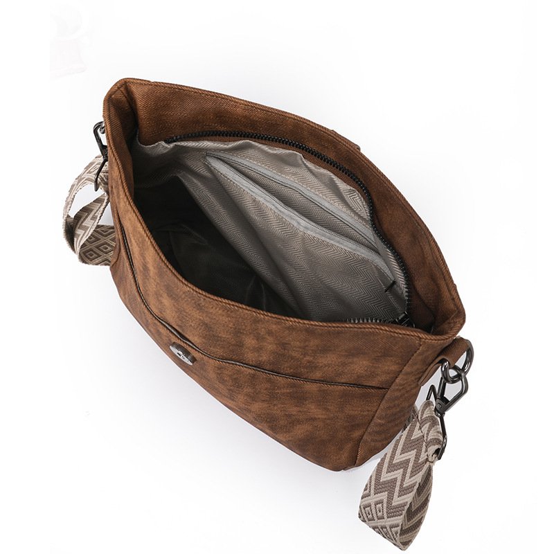 Summer Niche Textured Underarm Bags - Image 9