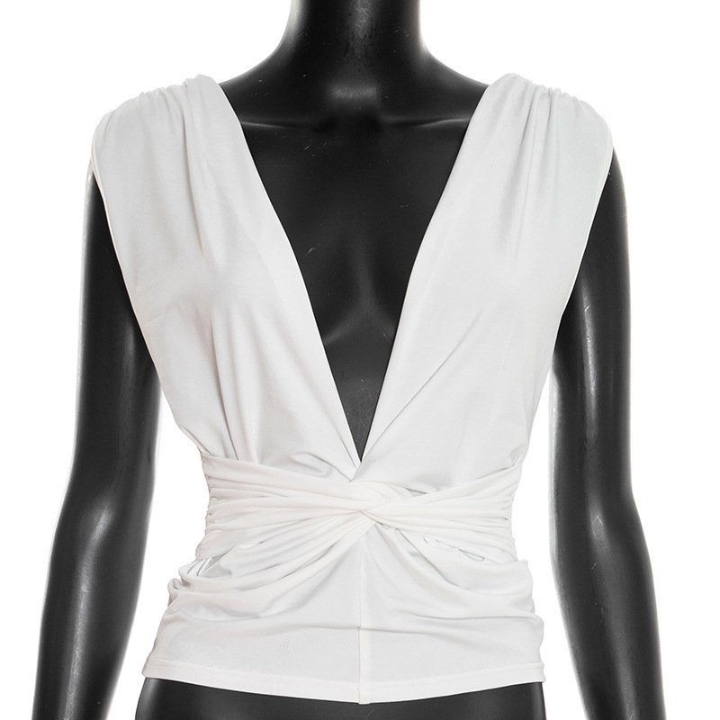 V-neck Sleeveless Fitted Top - Image 2